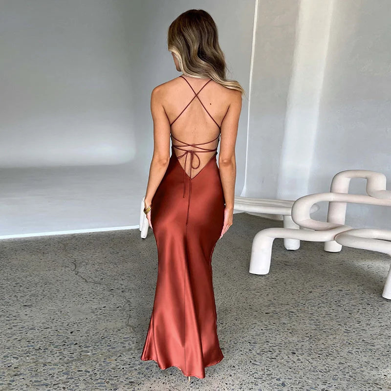 Maxi Kleid | Enganliegend | Seitenschlitz | Ärmlos | Einfarbig | Metallic-Look-Luzern Mode