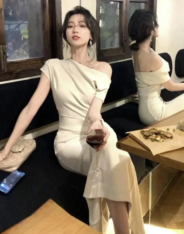 Maxikleid | Off-Shoulder | Figurbetont | Elastisch | Einfarbig | Weich-Luzern Mode