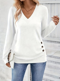Damenpullover mit V-Ausschnitt und Knopfdetail – Iris