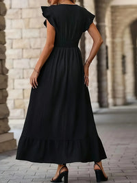Elegantes Maxikleid mit V-Ausschnitt und Rüschenärmeln-Luzern Mode