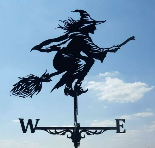 Windfahne | Exzentrisch | Auffällig | Edelstahl | Wetterfest-Hexe-Luzern Mode