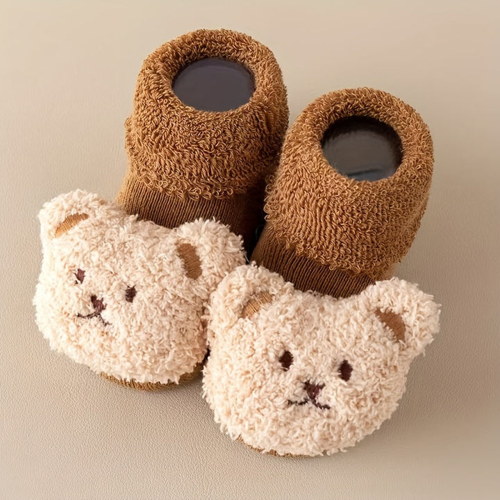 Winterliche Antirutsch Babysocken – Mila | Mit süßem Bärenmotiv und warmem Futter
