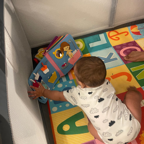 Babybuch | Farbenfroh | Weicher Stoff | Montessori | Knistern | Waschbar-Luzern Mode