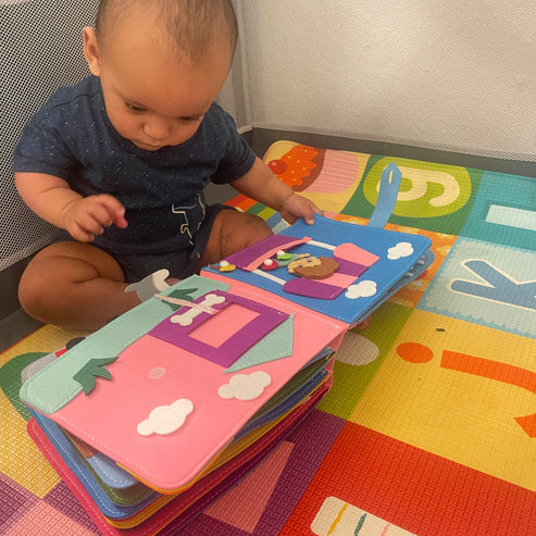 Babybuch | Farbenfroh | Weicher Stoff | Montessori | Knistern | Waschbar-Luzern Mode