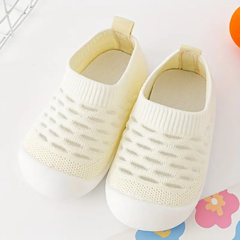 FlexiSteps – Atmungsaktiver Herbst-Barfußschuh für Kleinkinder