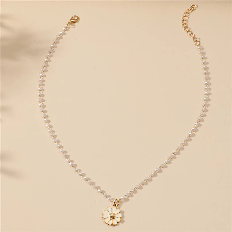 Halskette mit Anhänger für Damen | Gänseblümchen | Perle | Stilvoll | Geschenk-Luzern Mode