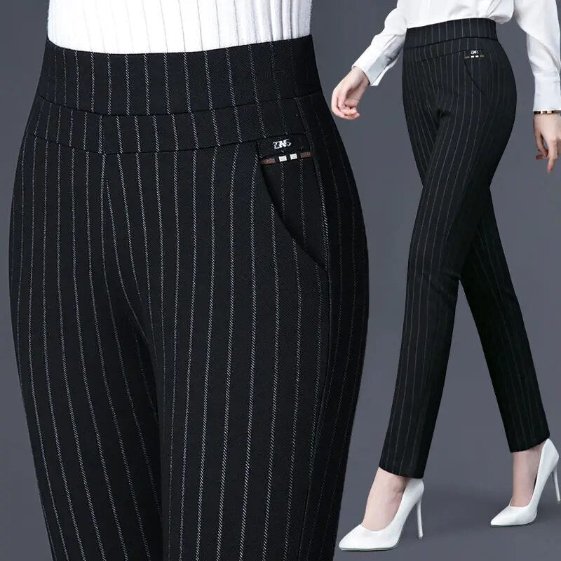 Damen Stretchhose mit Streifenmuster - Bequeme Passform-Luzern Mode
