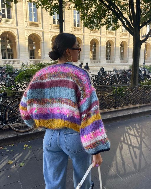 Bunte Strickjacke Damen - Modische Patchwork-Optik-Lila-S-Luzern Mode