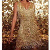 Festkleid mit Pailletten | Glitzer | Fransen | Kurz | Ärmellos | V-Ausschnitt-Gold-S-Luzern Mode