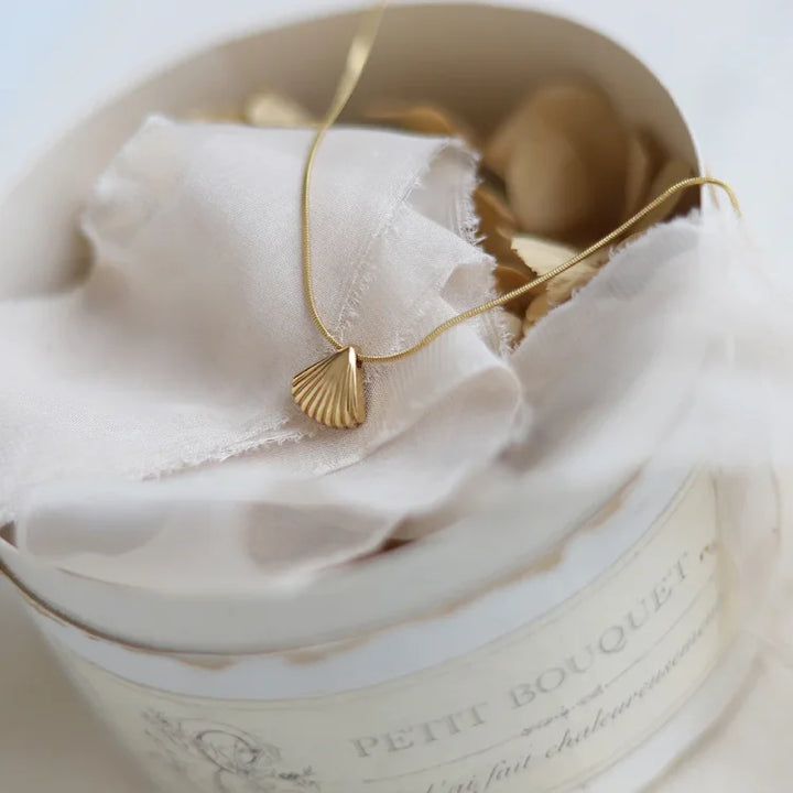 Goldene Kette | Jakobsmuschel-Anhänger Stilvoll Einzigartig Langlebig Elegant-Luzern Mode