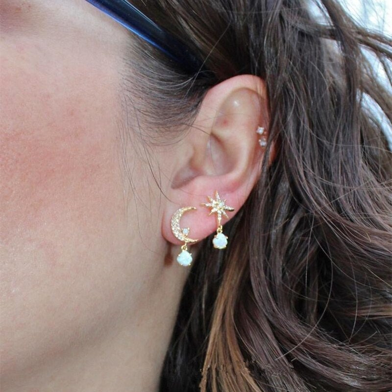 Ohrringe für Damen | Gold | Mond | Stern | Opal | Stilvoll | Elegant-Luzern Mode