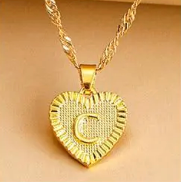 Halskette mit Herz Anhänger | Initiale | Liebe | Gold | Stilvoll | Langlebig | Geschenk-C-Luzern Mode