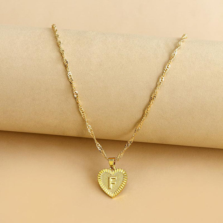 Halskette mit Herz Anhänger | Initiale | Liebe | Gold | Stilvoll | Langlebig | Geschenk-F-Luzern Mode