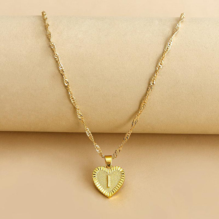 Halskette mit Herz Anhänger | Initiale | Liebe | Gold | Stilvoll | Langlebig | Geschenk-I-Luzern Mode