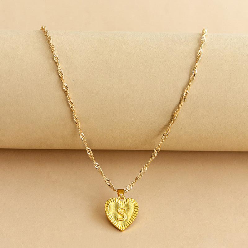 Halskette mit Herz Anhänger | Initiale | Liebe | Gold | Stilvoll | Langlebig | Geschenk-S-Luzern Mode