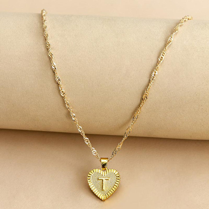 Halskette mit Herz Anhänger | Initiale | Liebe | Gold | Stilvoll | Langlebig | Geschenk-T-Luzern Mode