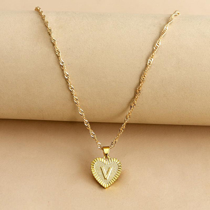 Halskette mit Herz Anhänger | Initiale | Liebe | Gold | Stilvoll | Langlebig | Geschenk-V-Luzern Mode