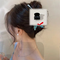 Handgefertigte Haarspange mit Perlen und Blattdesign-Luzern Mode