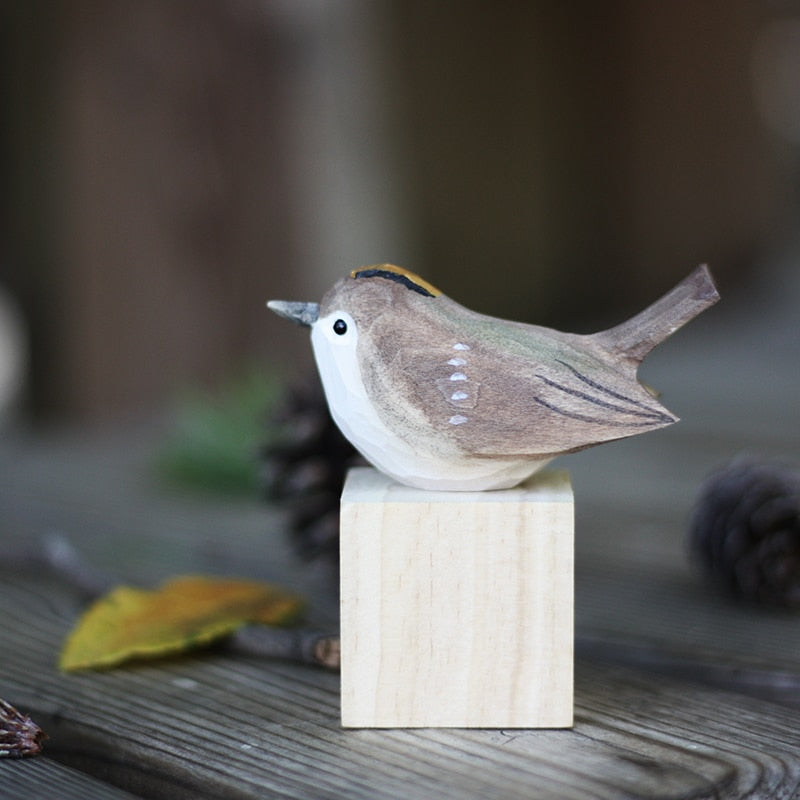 Vogelfigur | Handgefertigt Holz Langlebig Stilvoll Stimmungsvolles Design Einzigartig-Spatz-Luzern Mode