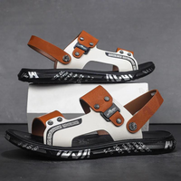 Herren Sandalen mit Klettverschluss und Schrift-Design-Braun Weiß-39-Luzern Mode