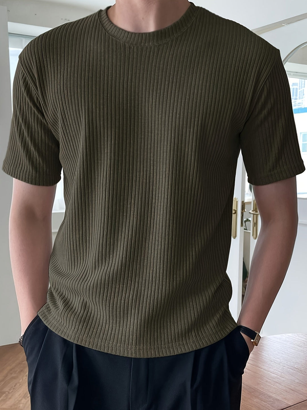 Geripptes Herren T-Shirt - Stilvolles Basic für Alltag-Luzern Mode