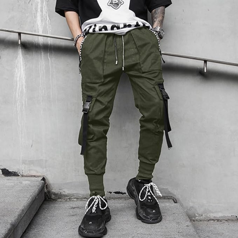 Herren Cargohose mit Taschen und Gürteldetails Streetwear-Luzern Mode