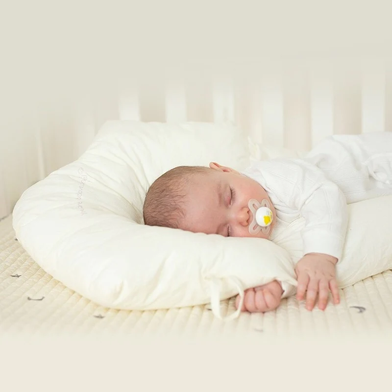 Baby Slaapkussen | Hypoallergeen Veilig Comfortabel Ergonomisch Rust-Luzern Mode