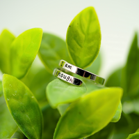 Symbolischer Ring | I Am Enough | Silber | Stilvoll | Kraftvoll | NAMI | Nachhaltig-Luzern Mode