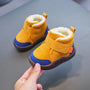Gefütterte Winterstiefel für Kinder mit Klettverschluss – FrostPace (1+1 Gratis) – Winterzauber Edition