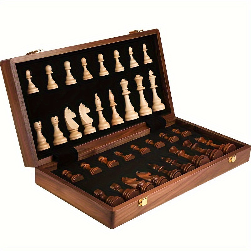 Luxus Schachspiel aus Massivholz – GrandRook