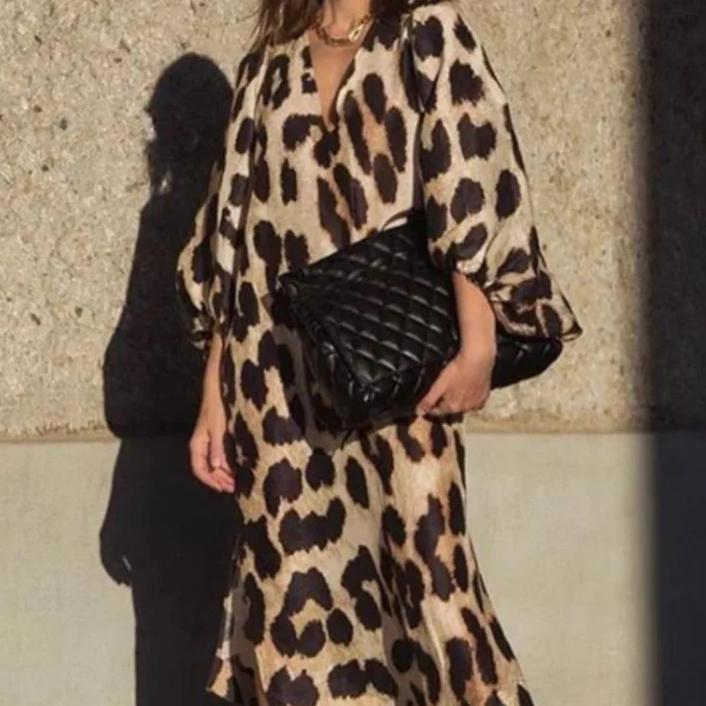 Leopardenmuster Maxikleid mit modischer Umhängetasche-Luzern Mode