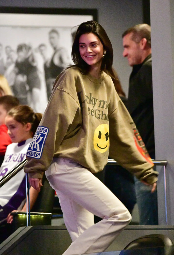 Unisex Sweatshirt mit Flammen- und Logo-Print, Streetwear-Luzern Mode