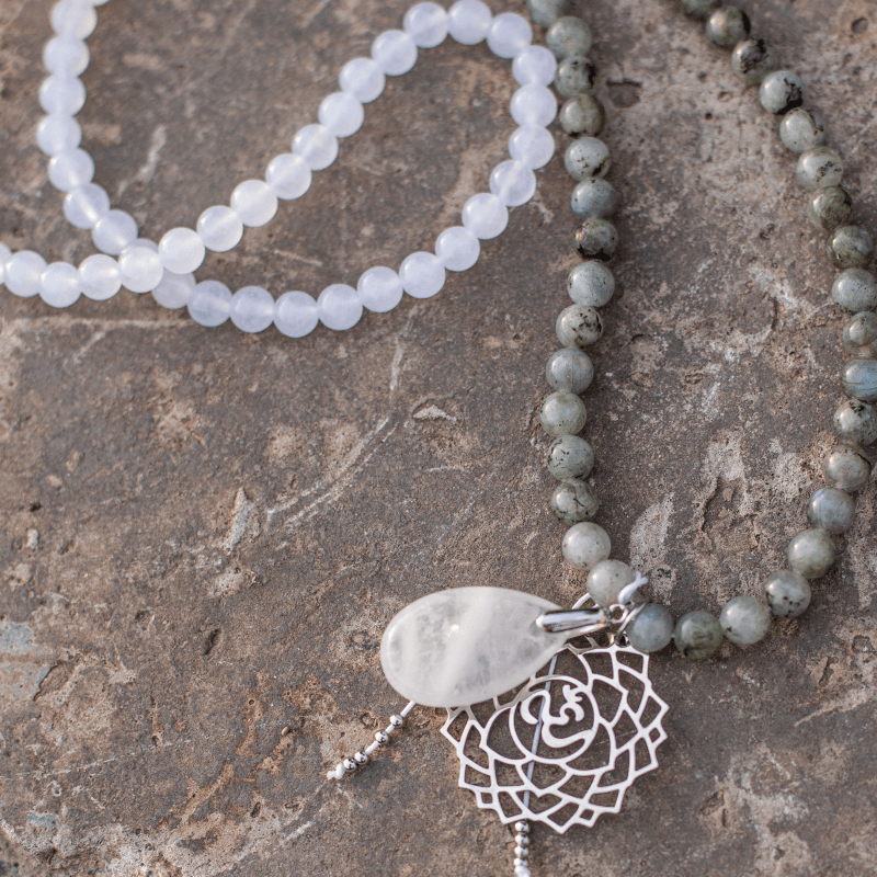 Multi-Edelstein Mala | Halskette | Armband | Stilvoll | Vielseitig | Nachhaltig | Balance-Luzern Mode