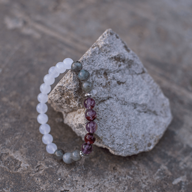 Multi-Edelstein Mala | Halskette | Armband | Stilvoll | Vielseitig | Nachhaltig | Balance-Luzern Mode