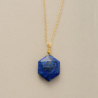 Halskette mit Anhänger | Hexagon Lapis Lazuli Stilvoll Handgefertigt-Luzern Mode