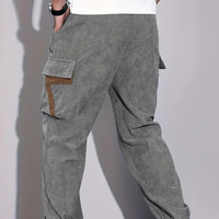 Herren Cargo Jogginghose mit Taschen und Nummerndesign-Luzern Mode