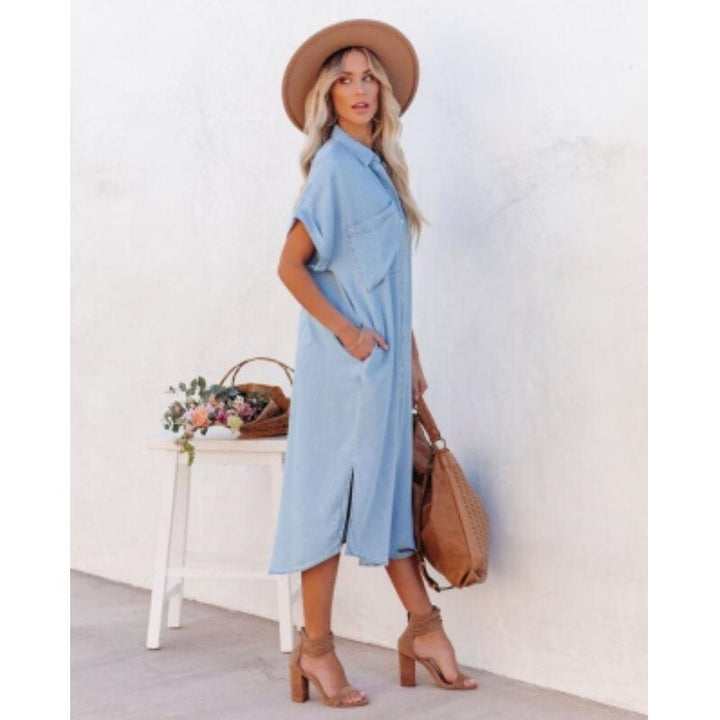 Hellblaues Sommerjeanskleid | Lang | Knöpfe | Kragen | Locker sitzend-Luzern Mode