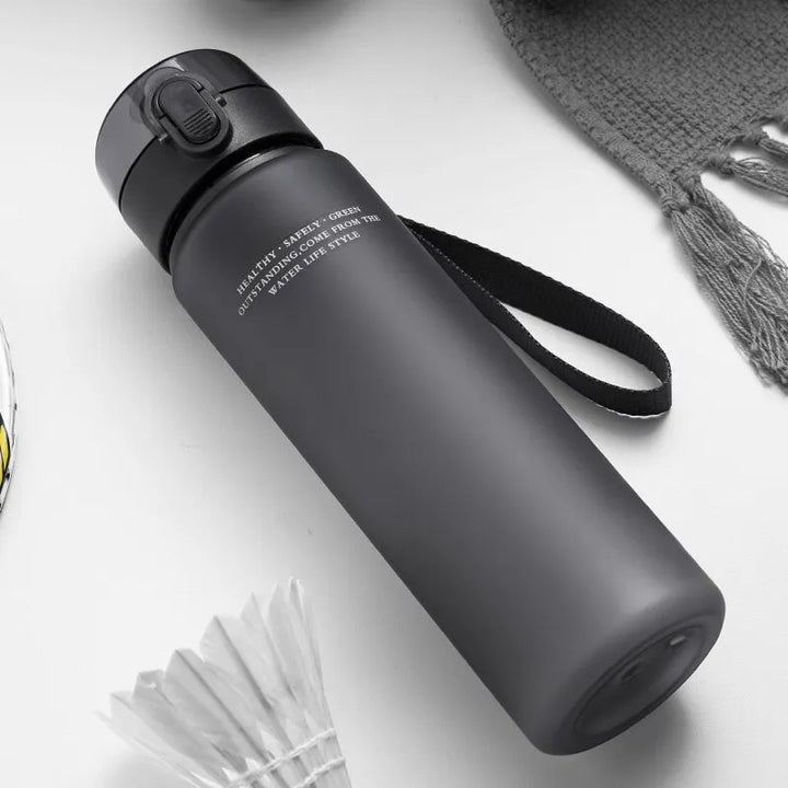 Sporttrinkflasche | Langlebig | Groß | Leckfrei | Vielseitig | Stylisch | Funktional-Luzern Mode