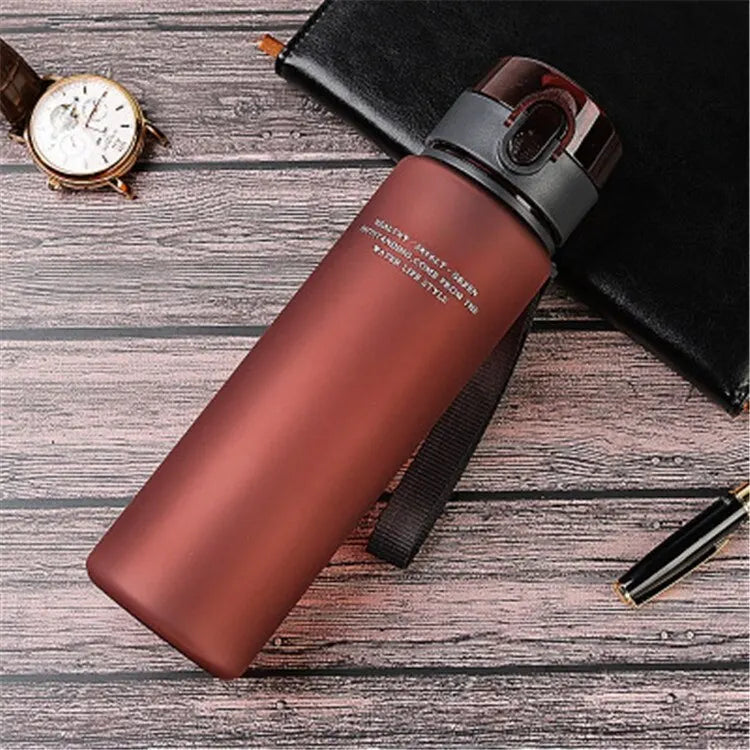 Sporttrinkflasche | Langlebig | Groß | Leckfrei | Vielseitig | Stylisch | Funktional-400ml-Rot-Luzern Mode
