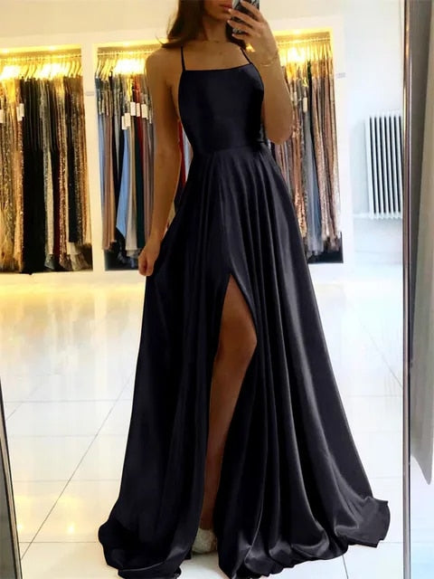 Maxi Kleid | Seitenschlitz | Spaghettiträger | Ärmellos | Rundhalsausschnitt-Schwarz-S-Luzern Mode