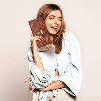 Damen Leder Geldbörse mit Blattmuster und Schnalle-Luzern Mode