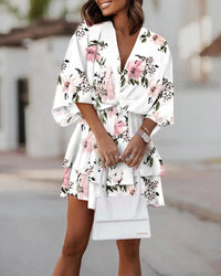 Sommer Mini Kleid | Mehrfarbig | Fröhlich | Halbe Ärmel | V-Ausschnitt-Weiß-S-Luzern Mode
