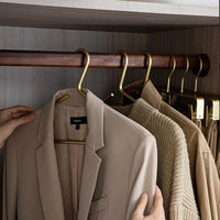Kleiderbügel | Set von 5 | Metall | Mattfarbe | Anti-Rutsch | Luxus-Luzern Mode
