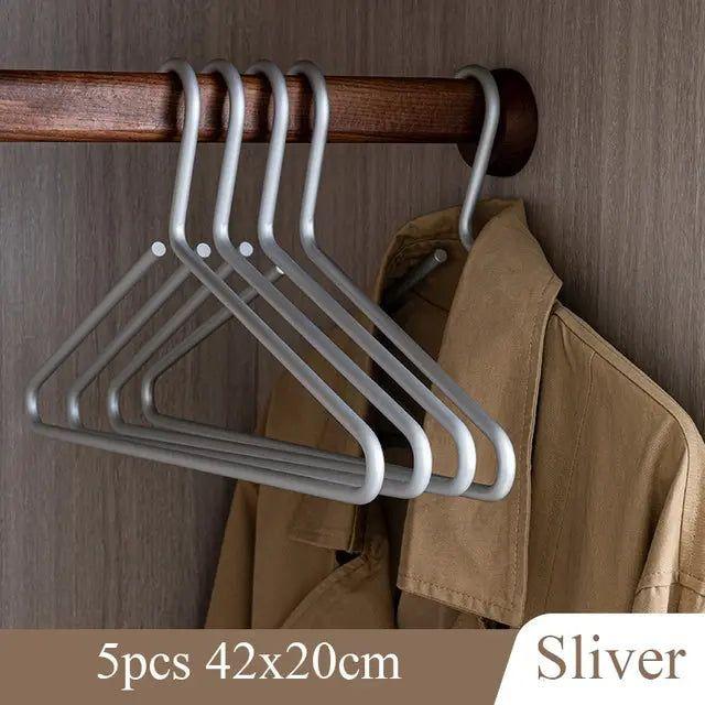 Kleiderbügel | Set von 5 | Metall | Mattfarbe | Anti-Rutsch | Luxus-Luzern Mode