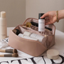 Beautycase | Luxus | Reißverschluss | Geräumig | Wasserabweisend | Fächer-Rosa-Luzern Mode