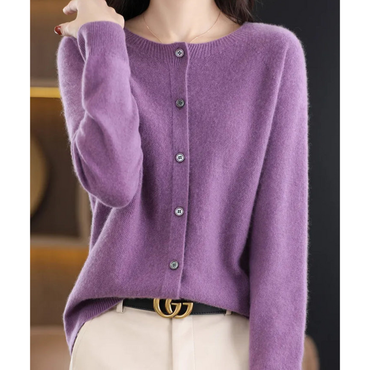 Damen Strickjacke mit V-Ausschnitt - Weicher Cardigan-Lila-S-Luzern Mode