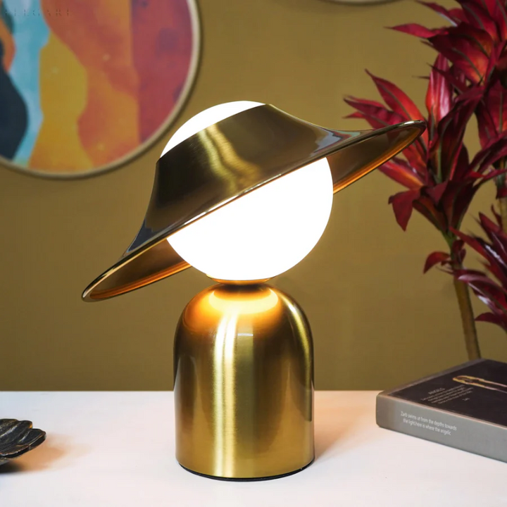 Goldene Tischlampe | Luxuriös Stilvoll Atmosphärisch Robust LED Wiederaufladbar-Luzern Mode