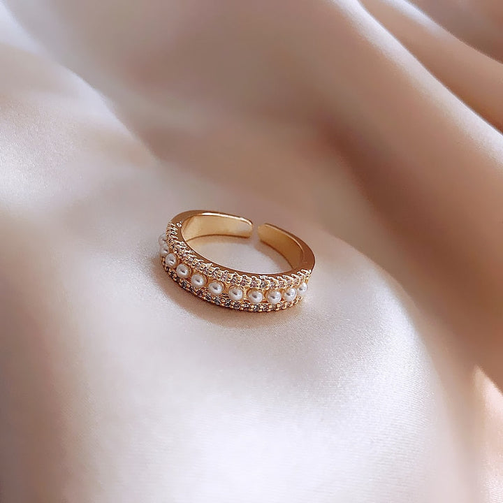Damenring | Gold | Mit Perlen | Luxuriös | Stilvoll | Geschenk-Luzern Mode