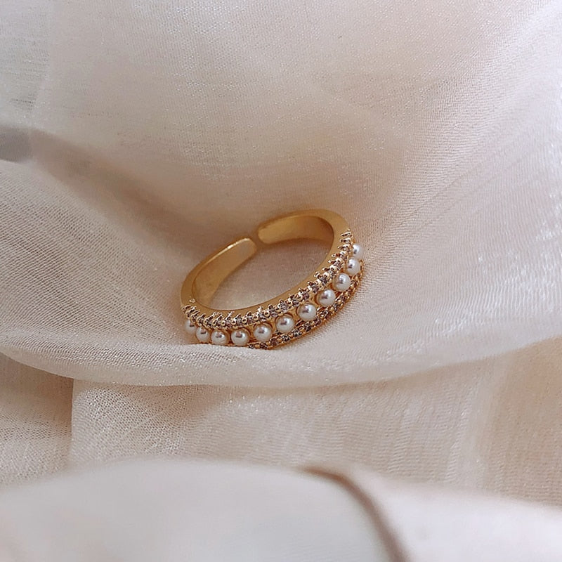 Damenring | Gold | Mit Perlen | Luxuriös | Stilvoll | Geschenk-Luzern Mode