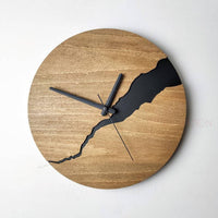 Holz Wanduhr | Rund | Ziffern | Linien | Raum | Nachhaltig | Schlicht-Raum-Luzern Mode